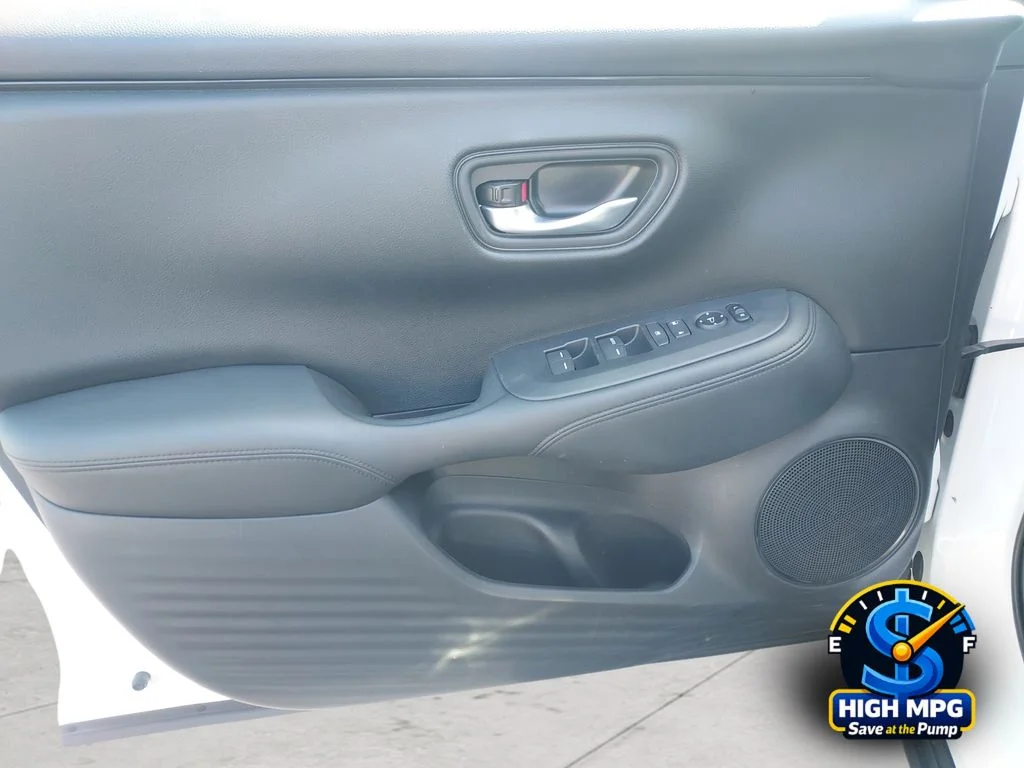 Certified Used 2025 White Honda LX image 28