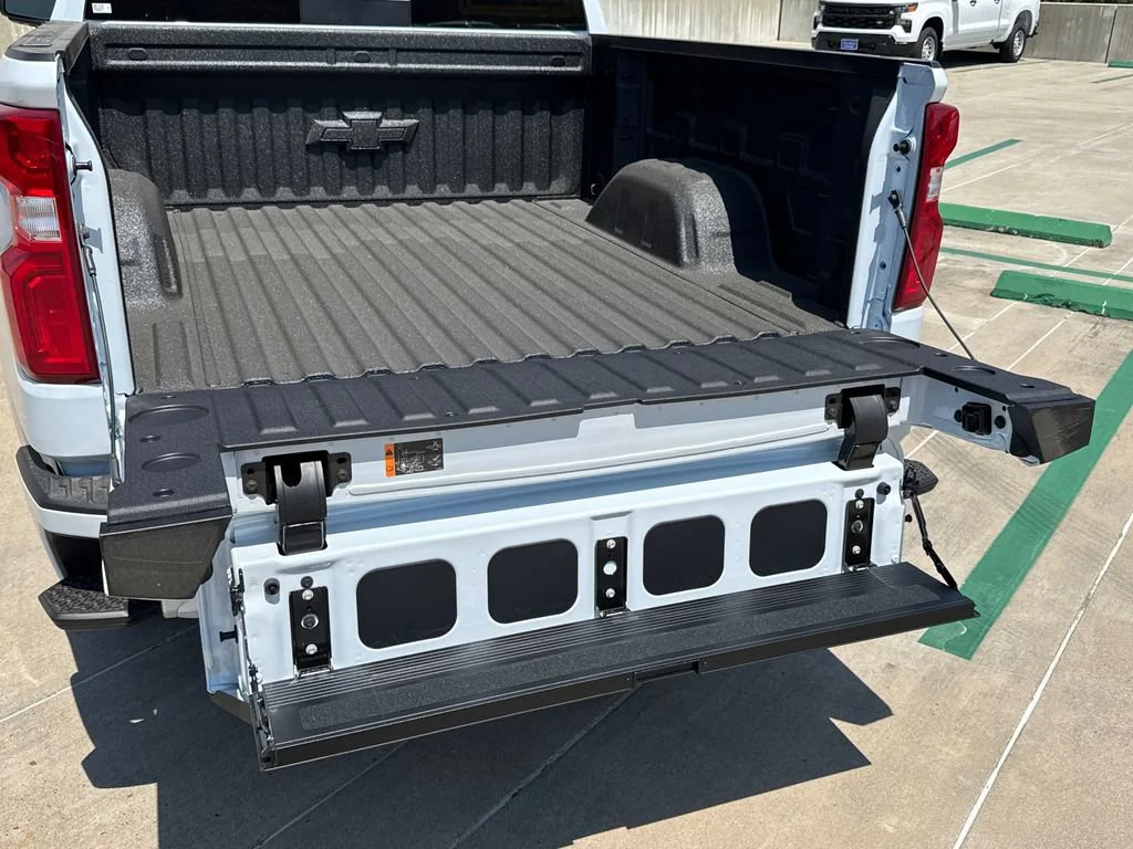 2026 Chevrolet Silverado 1500 High Country - Photo 7