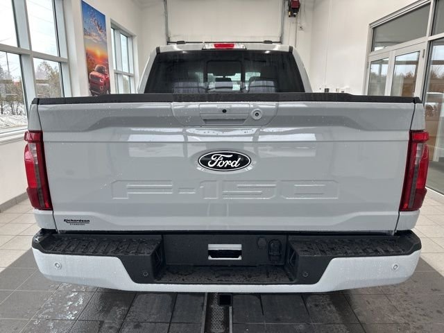 New 2026 Avalanche Ford XLT image 9