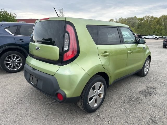 Used 2015 Green Kia Base image 5