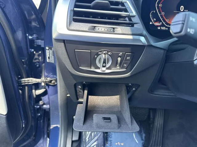 Used 2024 Blue BMW sDrive30i image 25