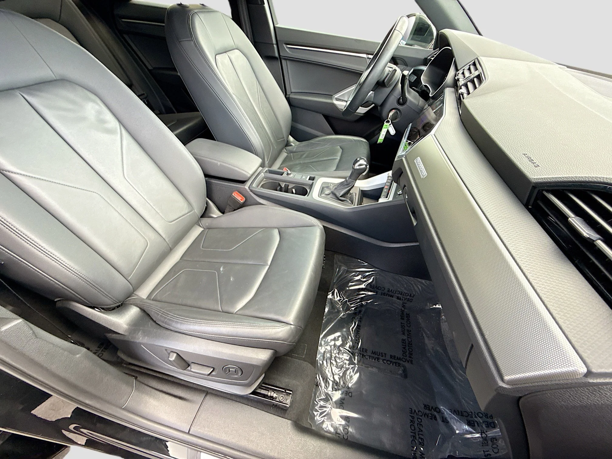 Used 2025 Mythos Black Metallic Audi S line Premium image 14