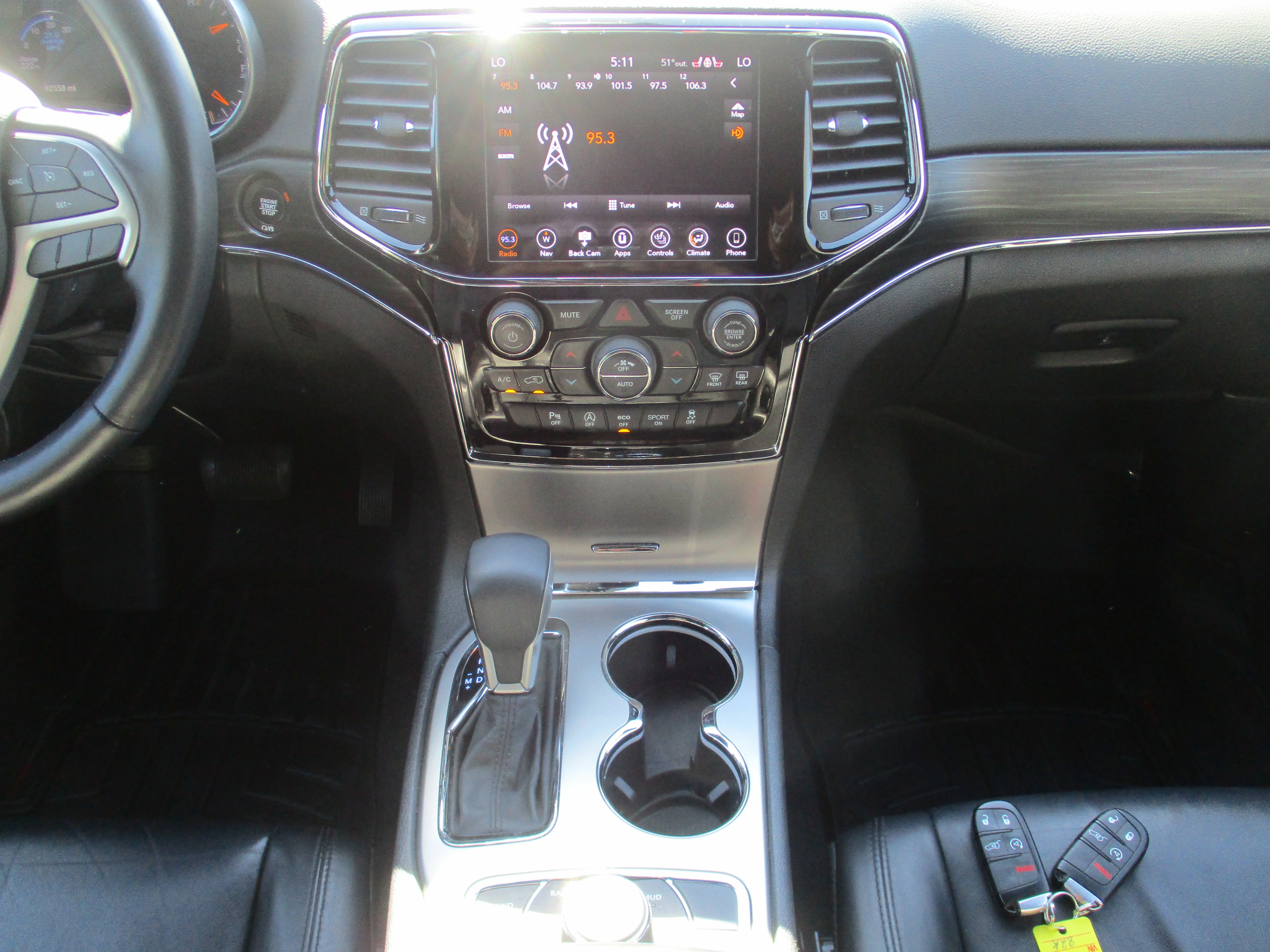 Used 2019 Billet Silver Metallic Clearcoat Jeep Limited image 13