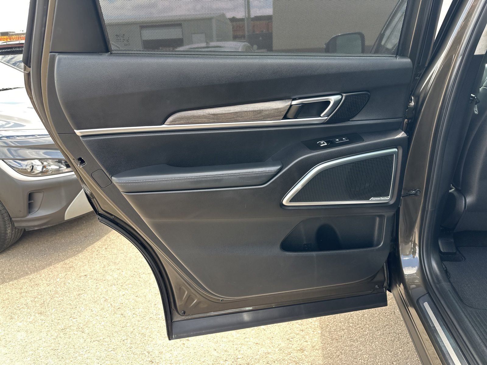 Used 2020 Green Kia SX image 29