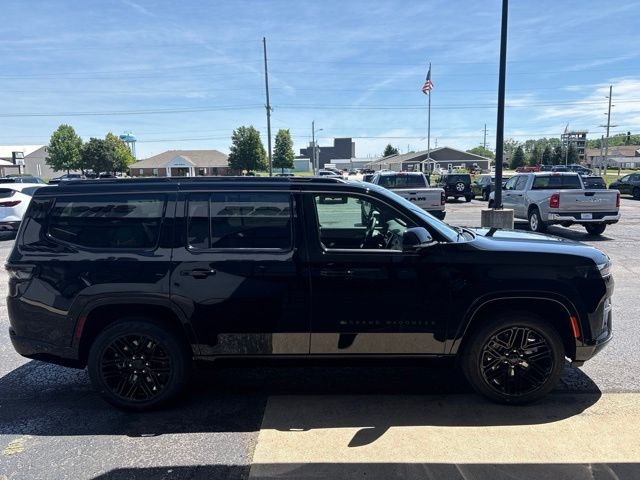 New 2026 High Gloss Black Exterior Paint Jeep Limited Reserve image 7