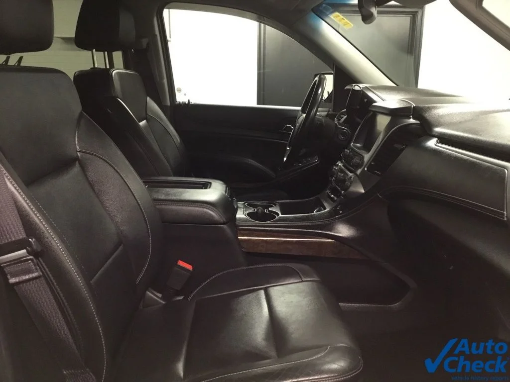 Used 2017 Silver Chevrolet LT image 39