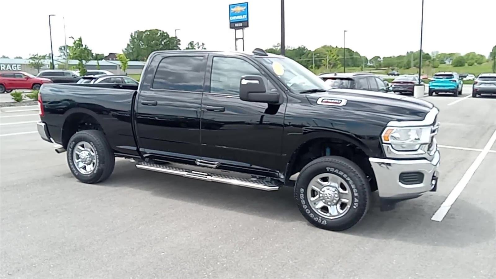 Used 2024 RAM Ram 2500 Pickup Tradesman with VIN 3C6UR5CJ1RG171879 for sale in Kansas City