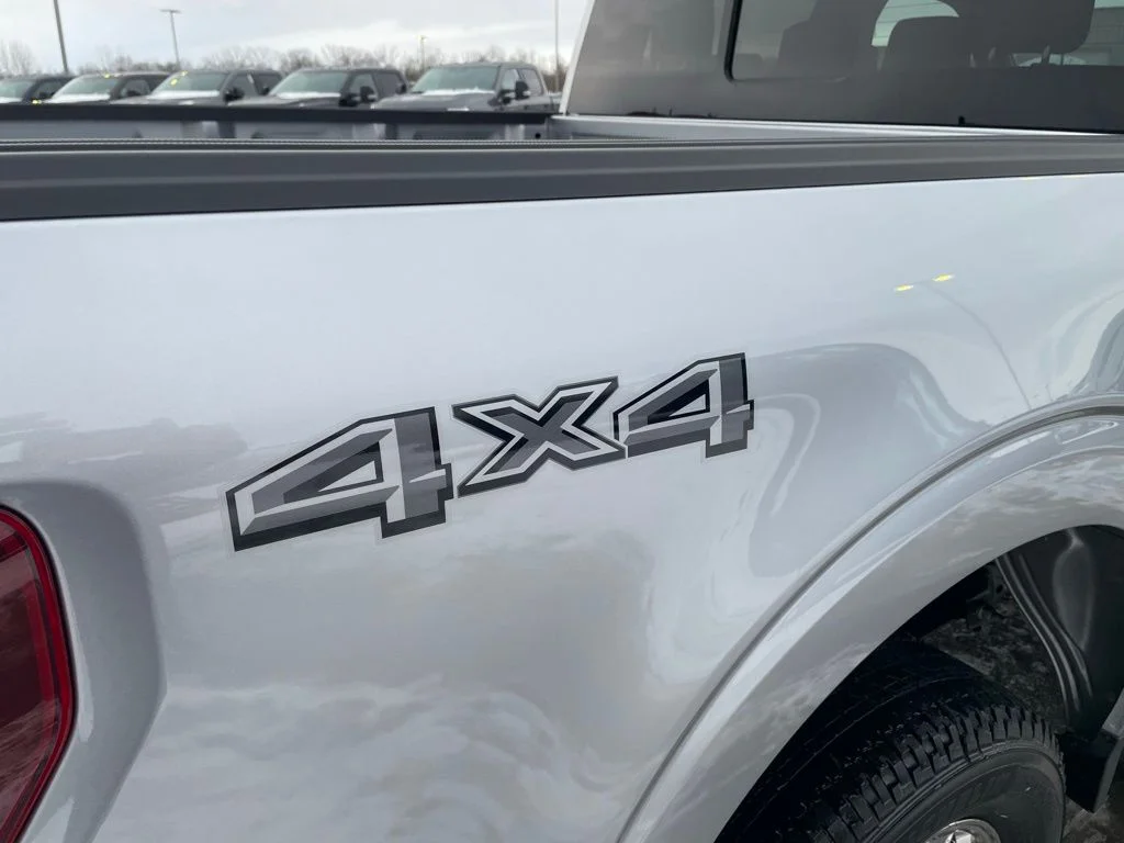2025 Ford F-150 XLT - Photo 13