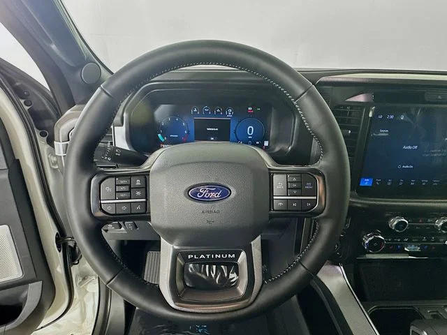 New 2026 Star White Metallic Tri-Coat Ford Platinum image 11