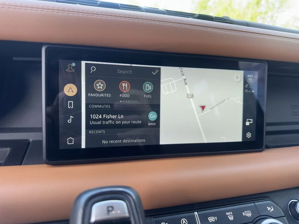Used 2020  Land Rover X image 18