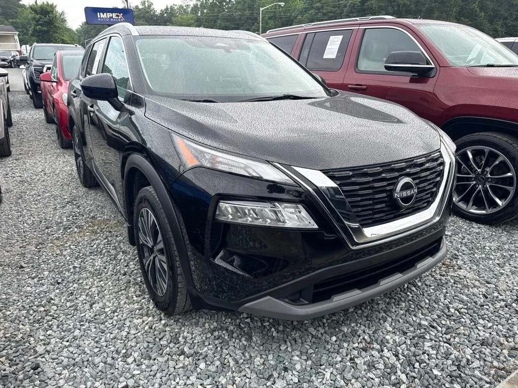 Used 2023 Black Nissan SV image 2