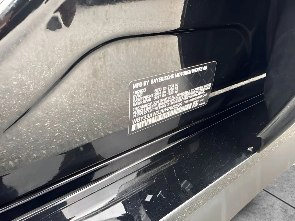 Used 2024 Black BMW M50 image 27