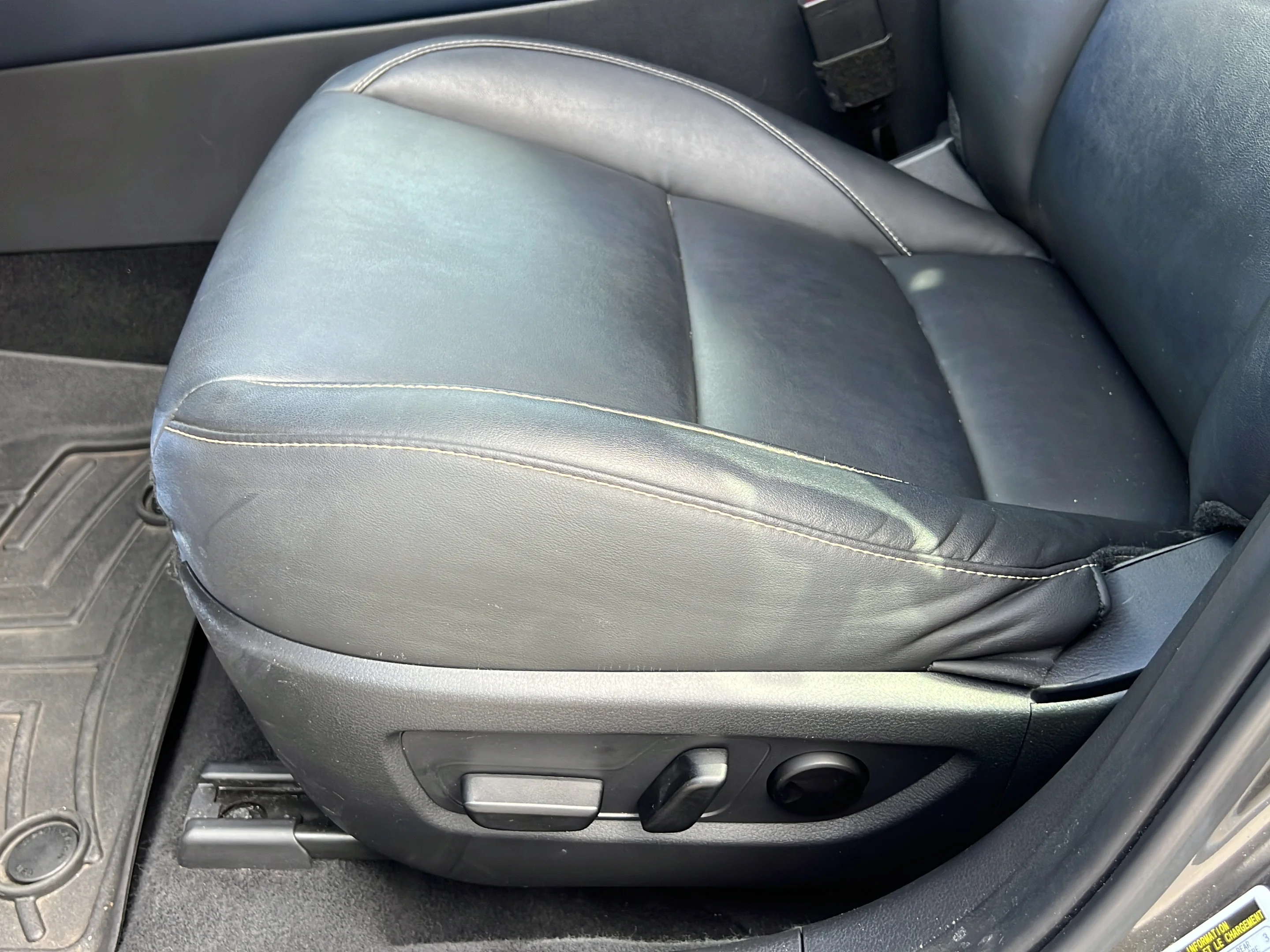 Used 2020 Machine Gray Mazda Preferred Package image 14