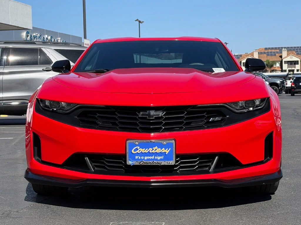 Used 2020 RED HOT Chevrolet 1LT image 4
