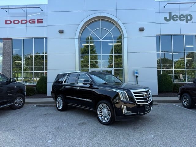 2019 Cadillac Escalade AWD Platinum's photo