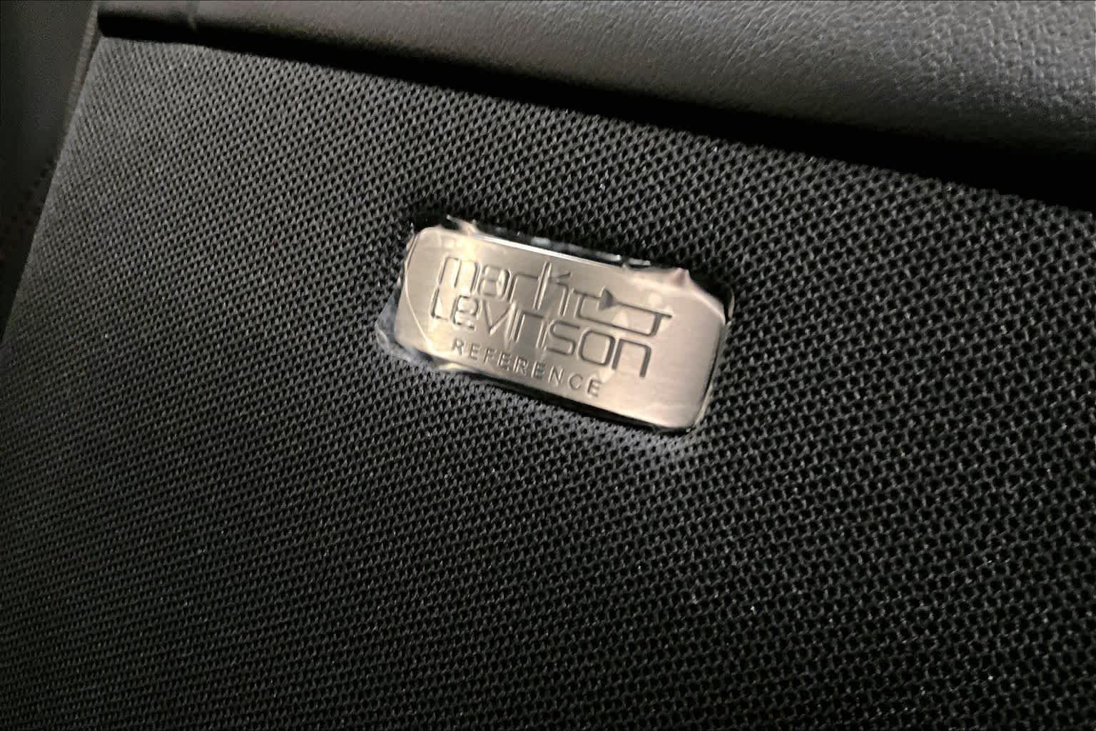 Certified Used 2022 IRIDIUM Lexus  image 32