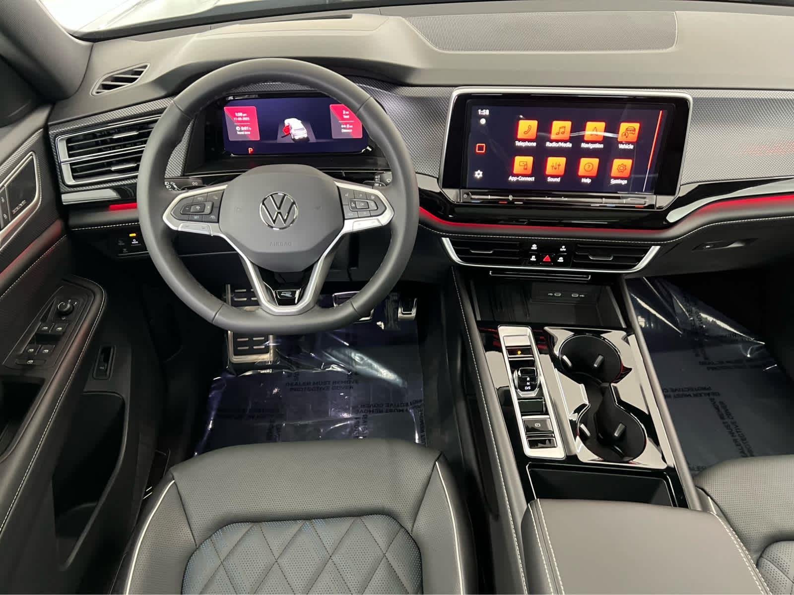 2026 Volkswagen Atlas Cross Sport SEL Premium R-LINE - Photo 32