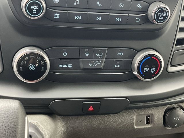Used 2025 Oxford White Ford 250 image 16