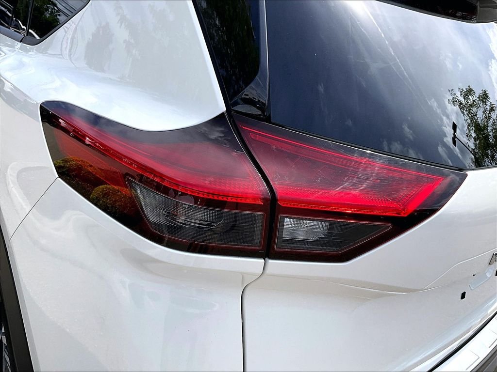 Certified Used 2021 White Nissan SV image 34