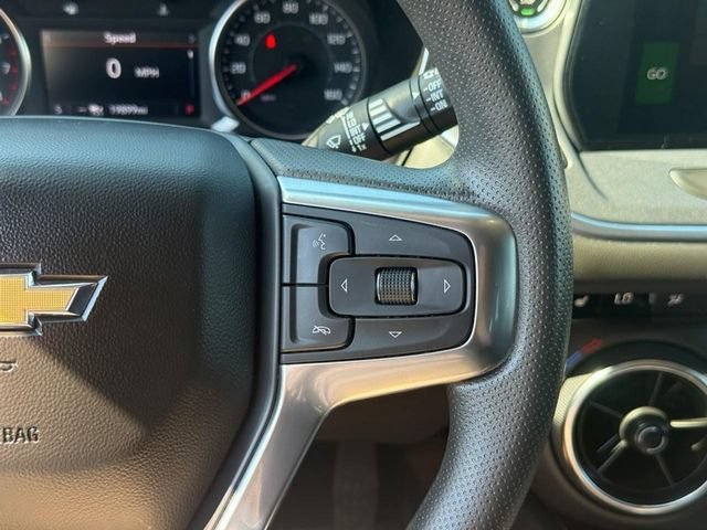Used 2024 Summit White Chevrolet 2LT image 19