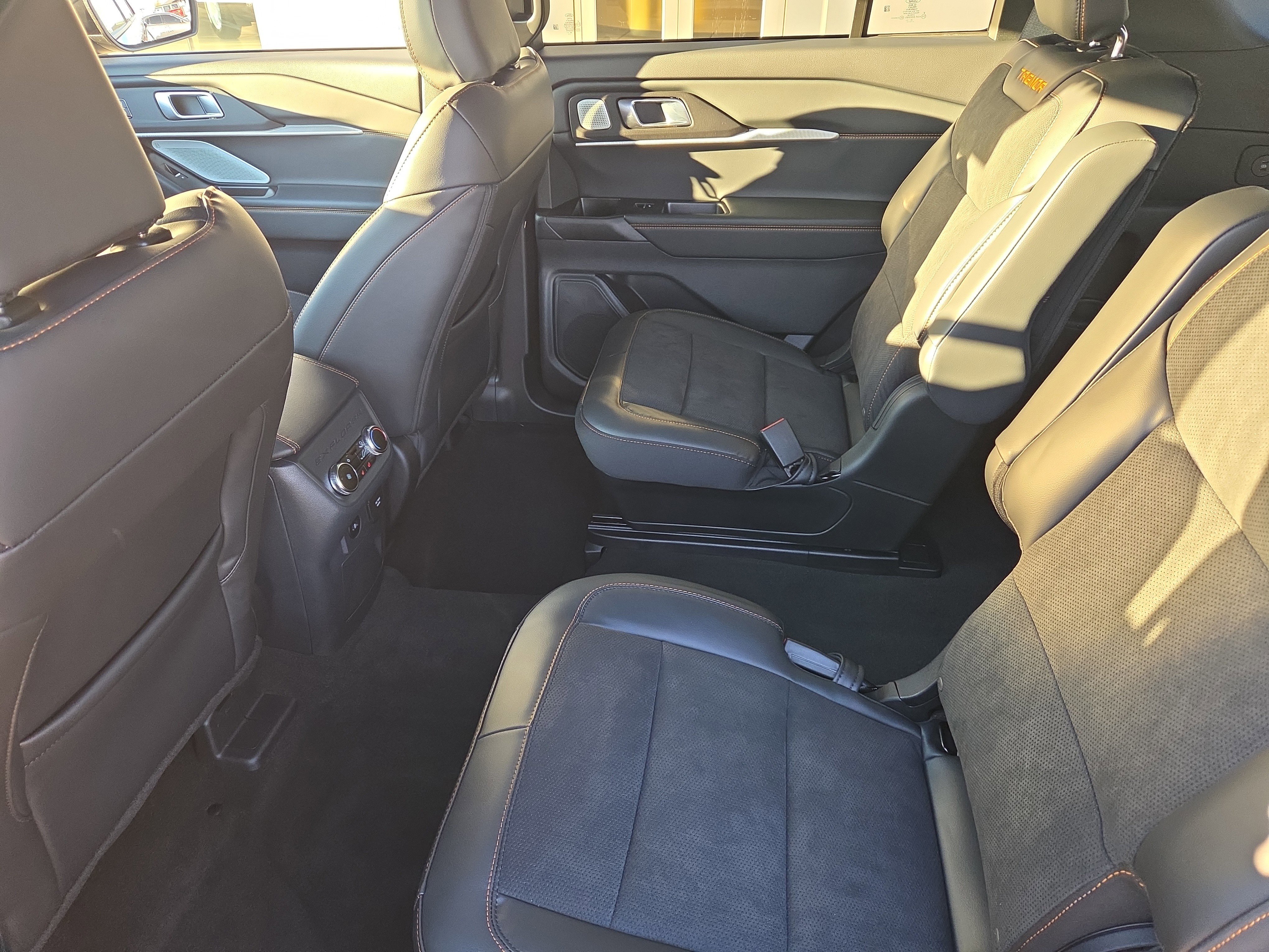New 2026 Agate Black Metallic Ford Tremor® image 13