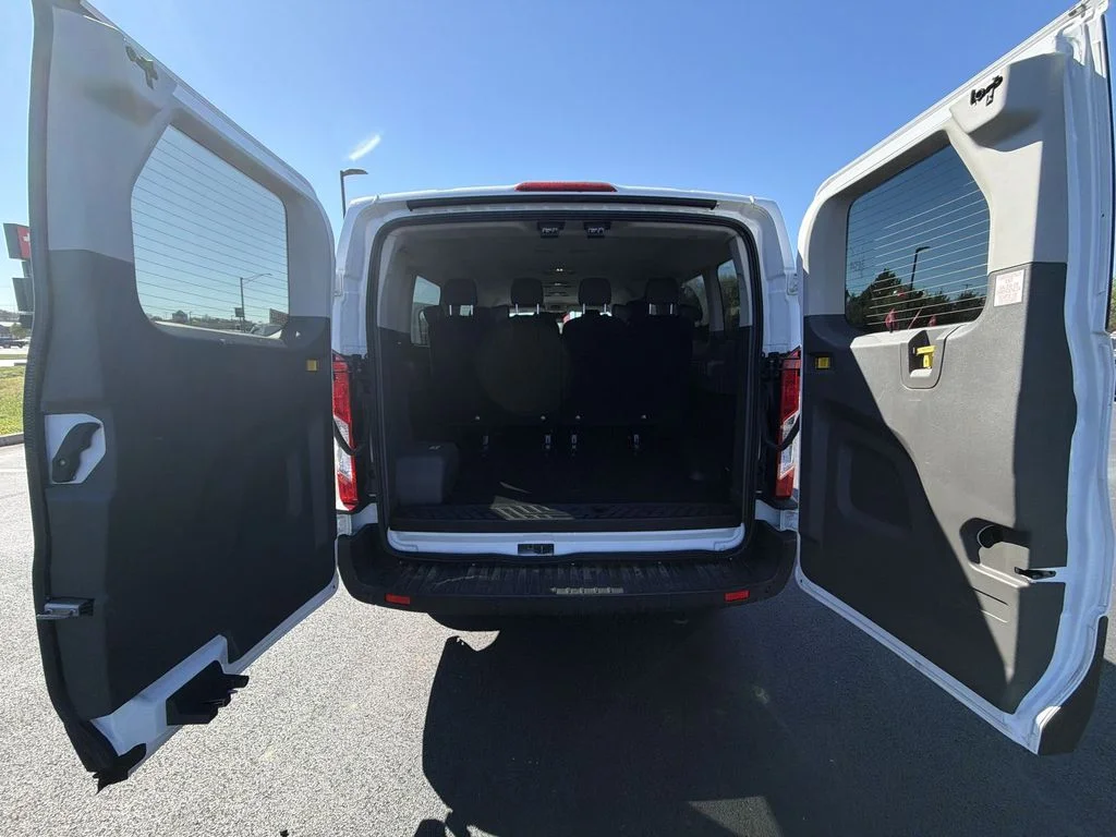 Used 2023 White Ford XLT image 23