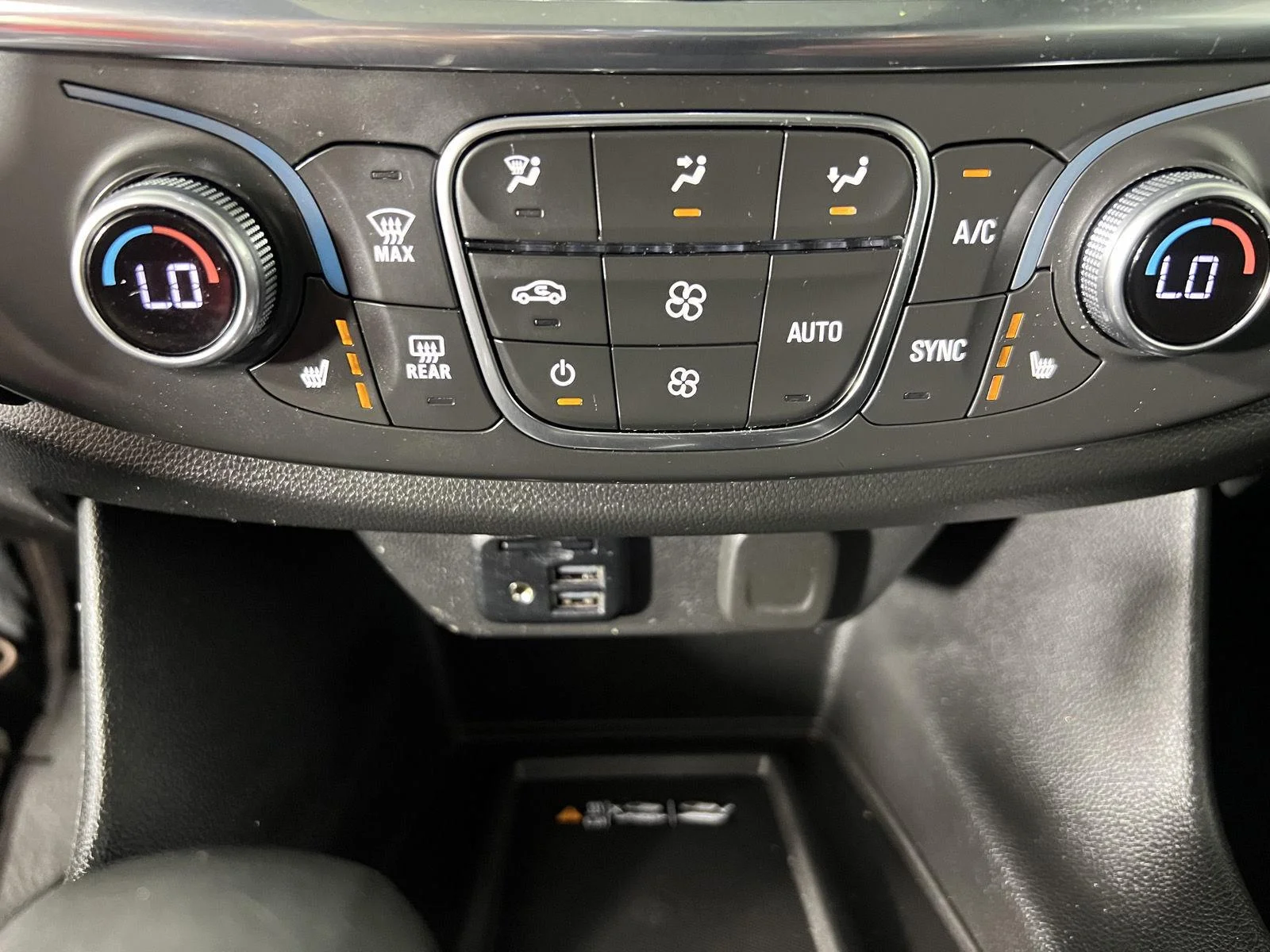 Used 2024 Summit White Chevrolet RS image 6