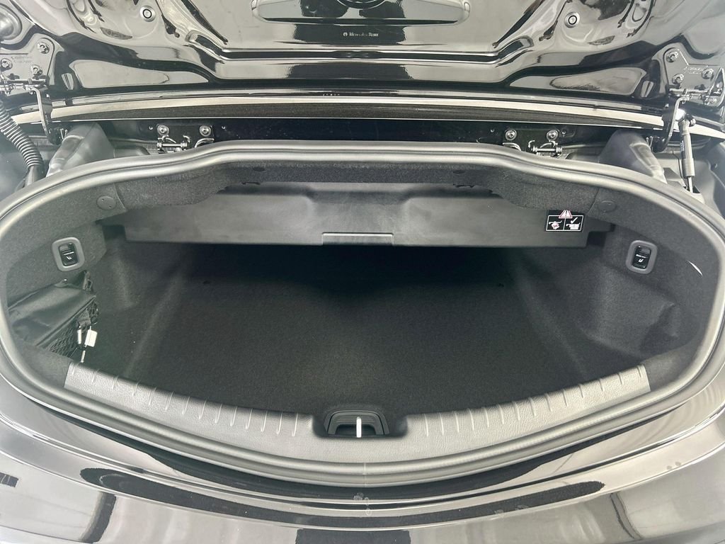 New 2027 Obsidian Black Metallic Mercedes-Benz CLE 53 AMG® image 24