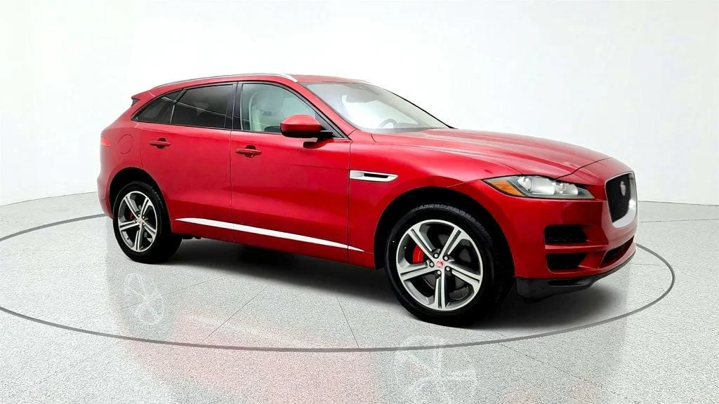 Used 2018 Firenze Red Metallic Jaguar S AWD image 3
