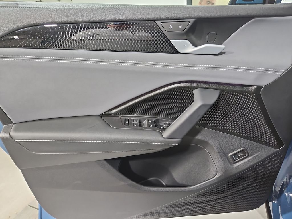 New 2026 Blue Volkswagen 2.0T SE image 10