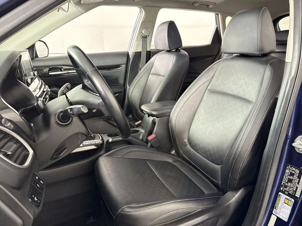 Used 2021 Blue Kia EX image 14