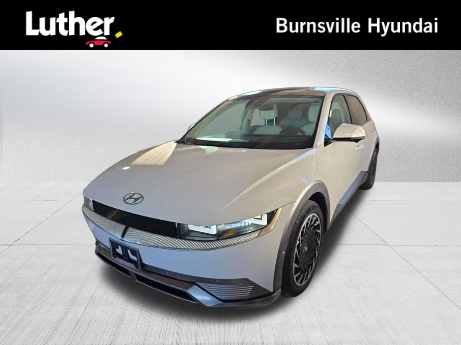 Certified Used 2024 Atlas White Hyundai Limited image 1