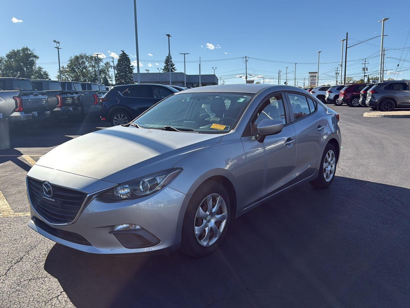 Used 2015 Liquid Silver Metallic Mazda i Sport image 7