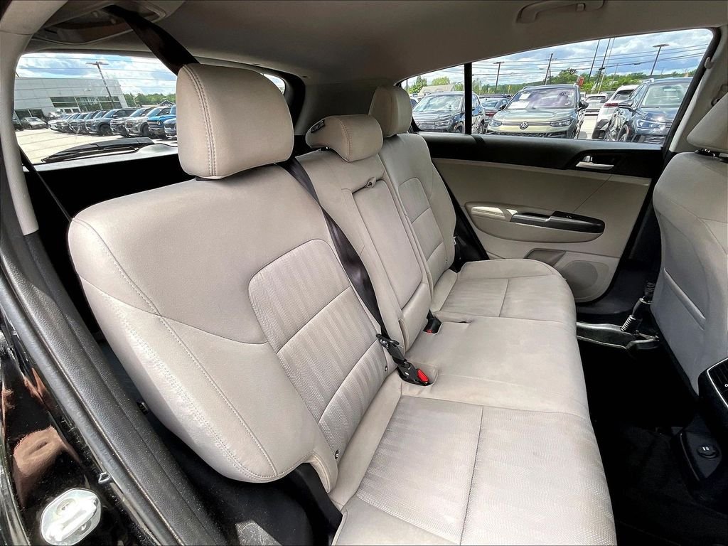 Used 2020 Black Cherry Pearl Kia LX image 15