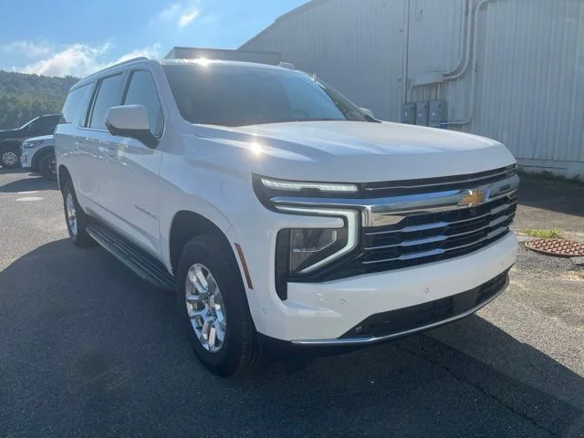 Used 2026 White Chevrolet LT image 3