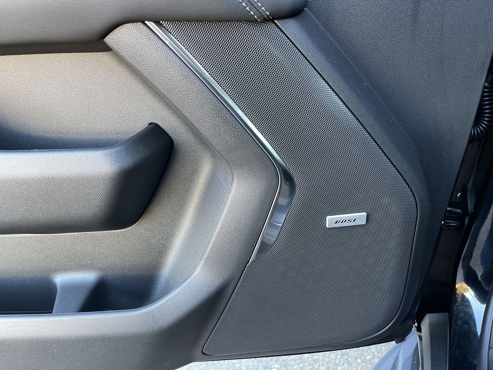 New 2026 Onyx Black GMC Elevation image 58