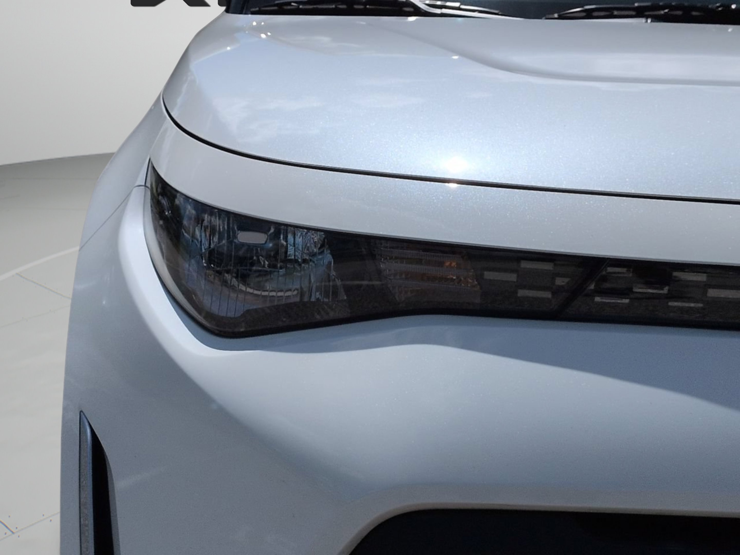 Certified Used 2023 Snow White Pearl Kia LX image 12