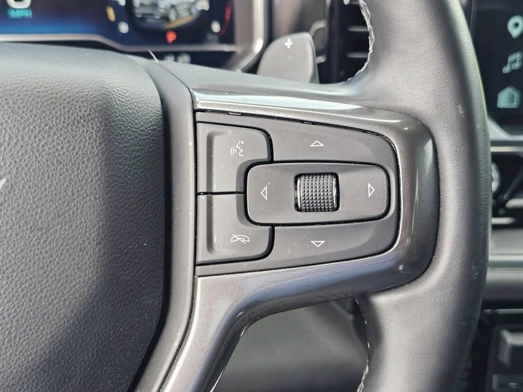 Used 2025 Sterling Gray Metallic Chevrolet High Country image 23
