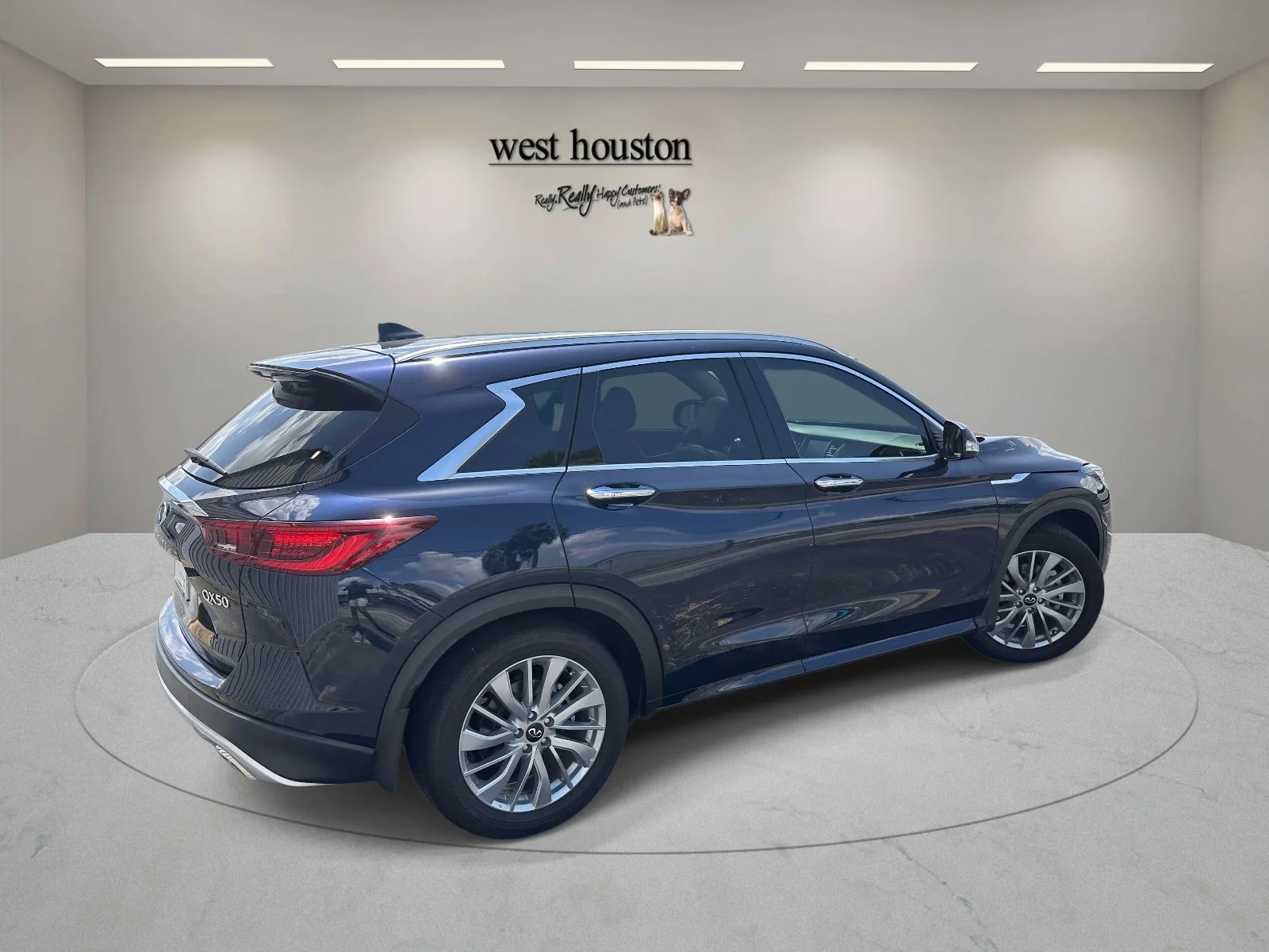 Used 2023 Hermosa Blue INFINITI LUXE image 6