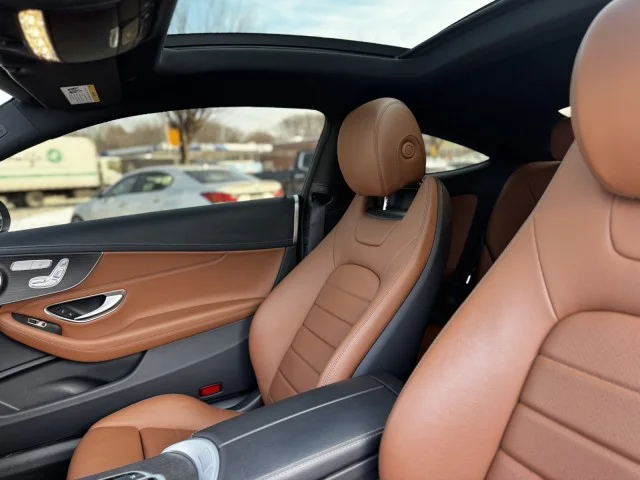 2022 Mercedes-Benz C-Class Coupe C 300 - Photo 10