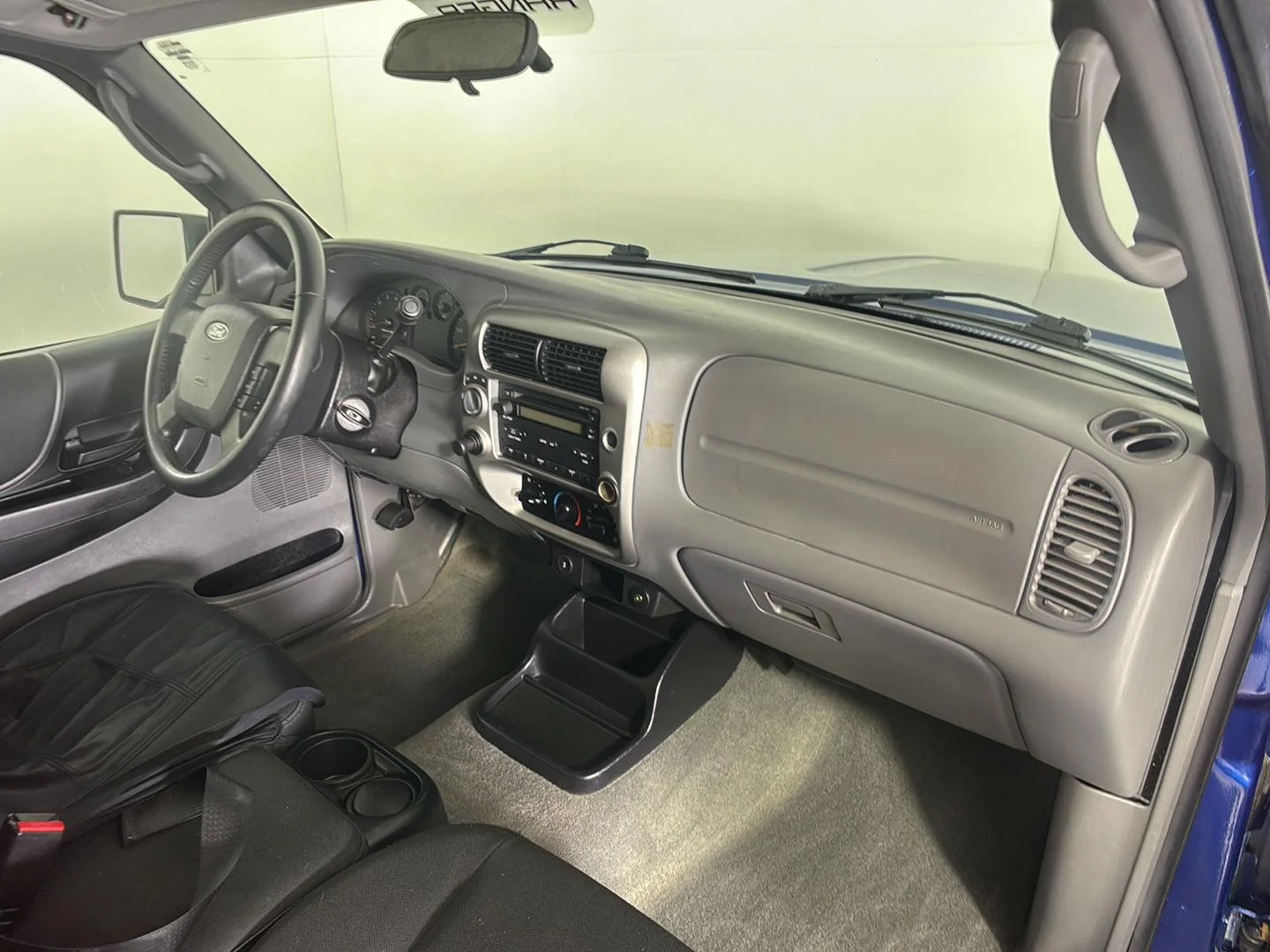 Used 2011 Vista Blue Metallic Ford XLT image 17