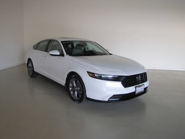 Certified Used 2024 Platinum White Pearl Honda EX image 40