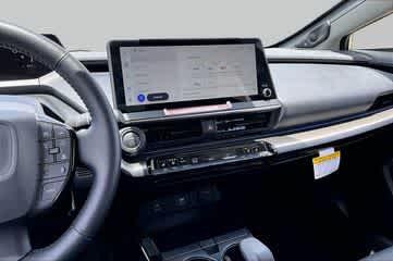 Certified Used 2025 CUTTING EDGE Toyota  image 7