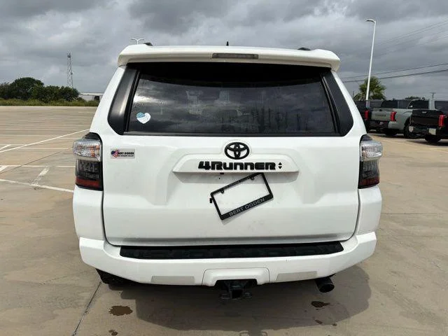 Used 2024 ICE CAP Toyota  image 5