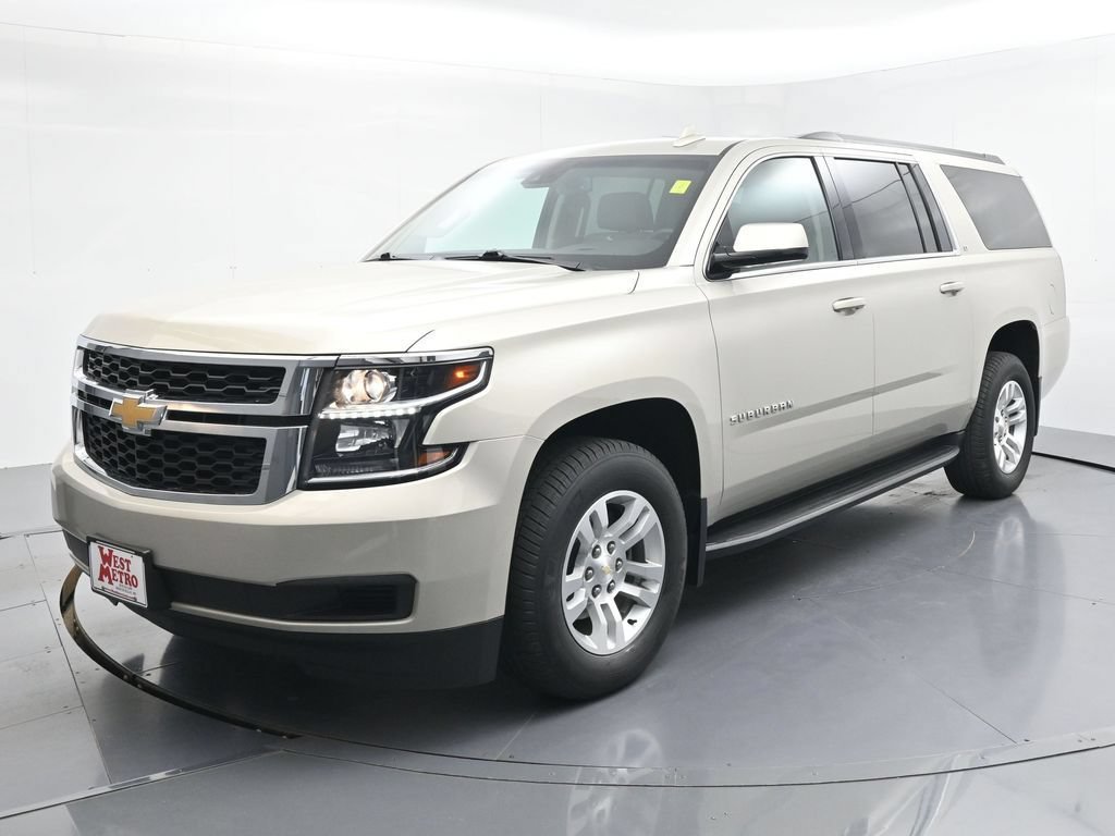 Used 2017 Chevrolet Suburban LT with VIN 1GNSKHKC4HR295787 for sale in Monticello, Minnesota