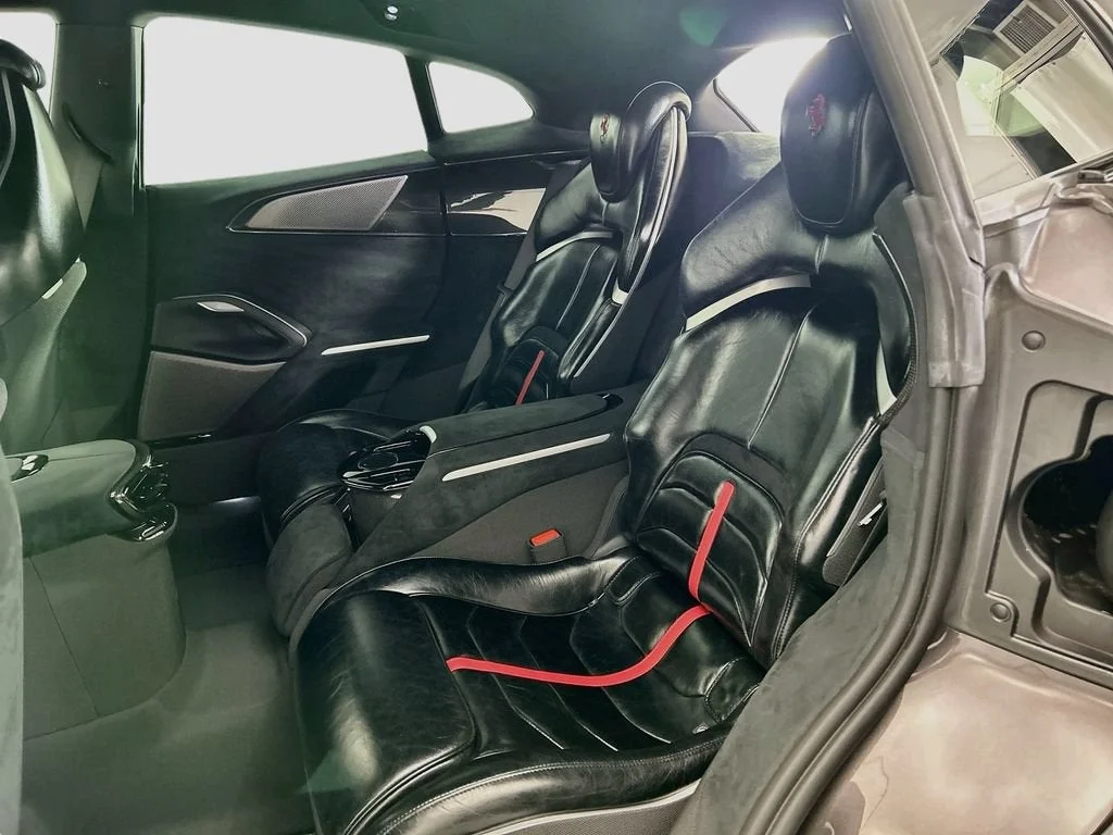 Used 2025 Extra Sample Ferrari Tailor Made image 19