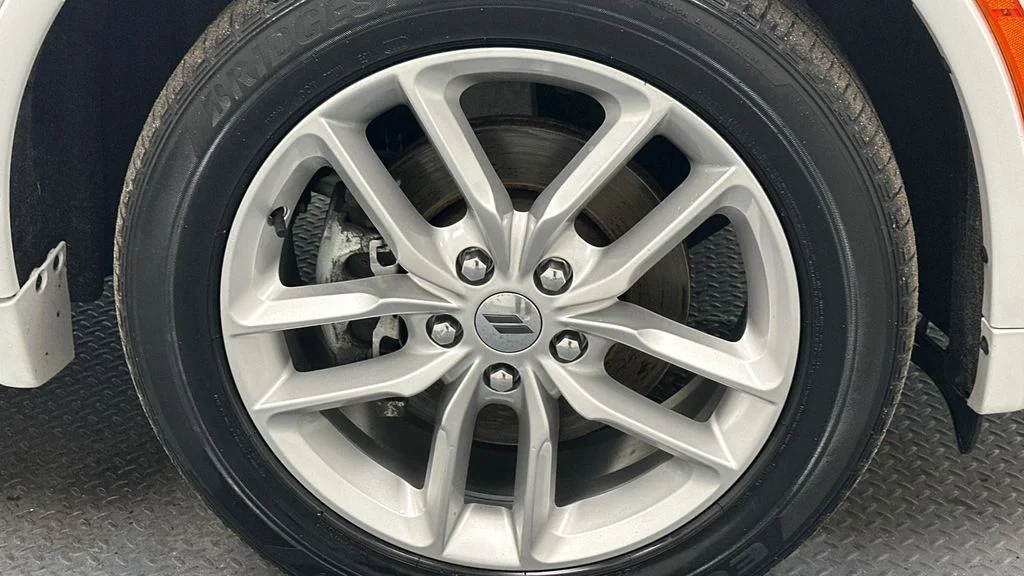 Used 2022 White Dodge R/T image 25
