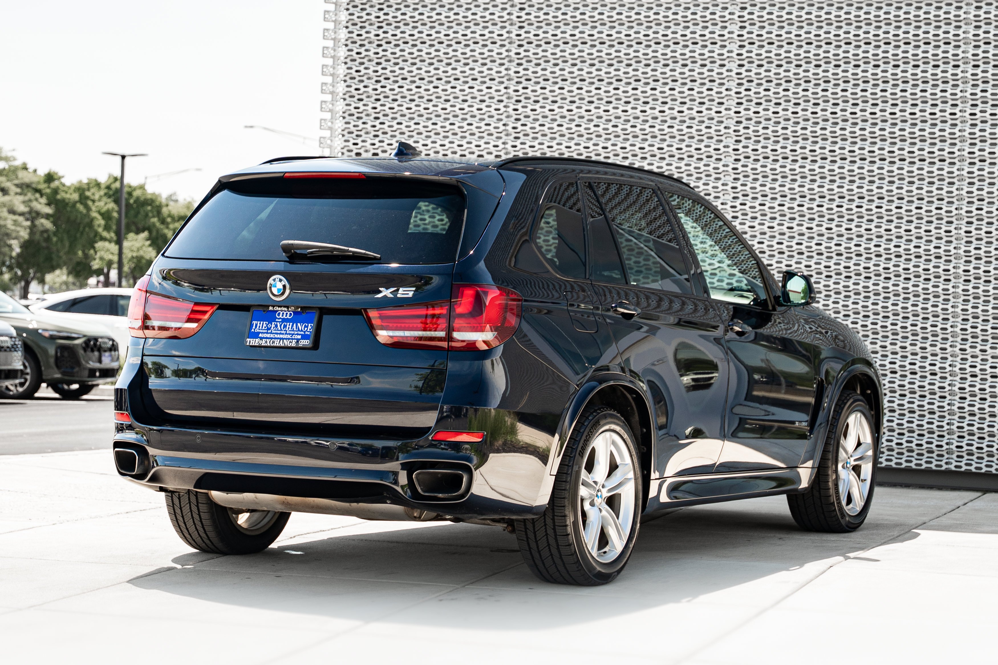 Used 2017 Carbon Black Metallic BMW xDrive35i image 4