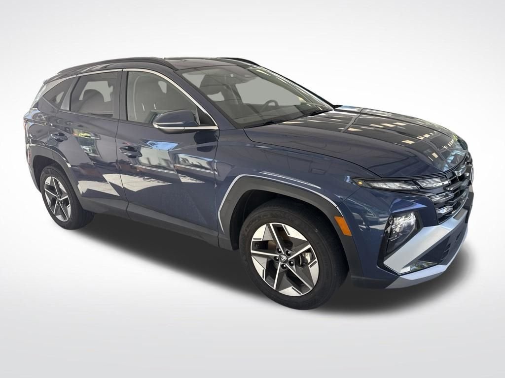 Used 2025 Blue Hyundai SEL Convenience image 7