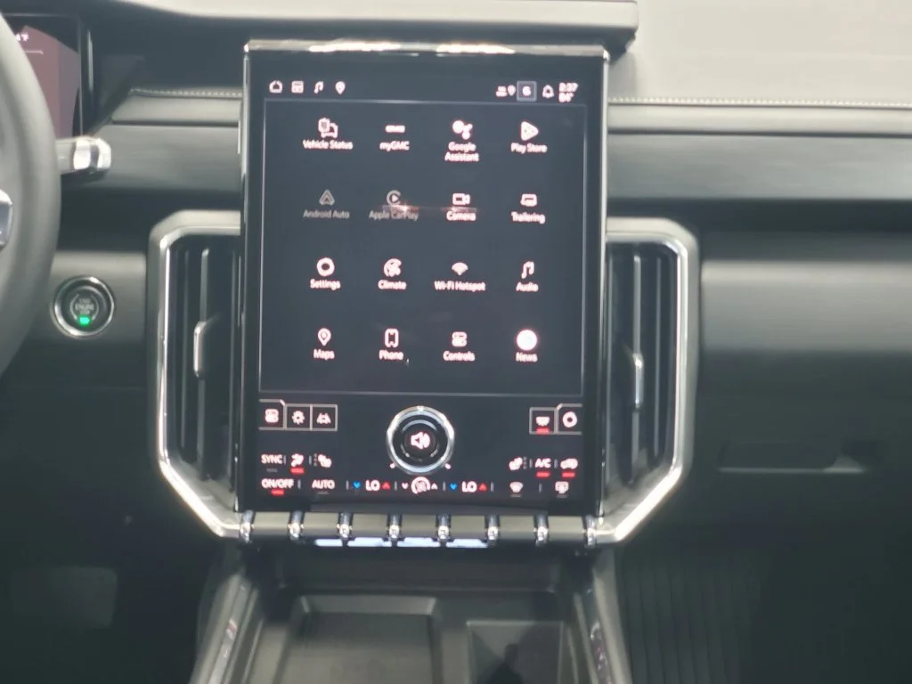 New 2026 Summit White GMC Elevation image 26